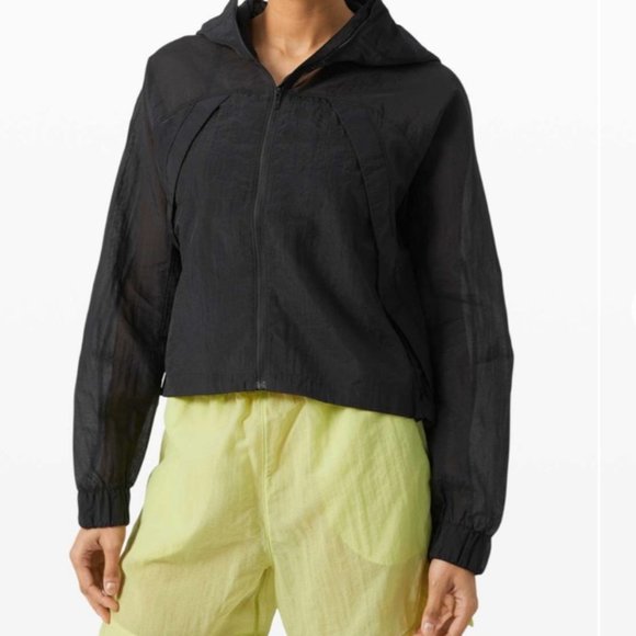 Lululemon Jacket Clear Intention Cropped Black Ladies Size 4 NWT - Picture 4 of 16